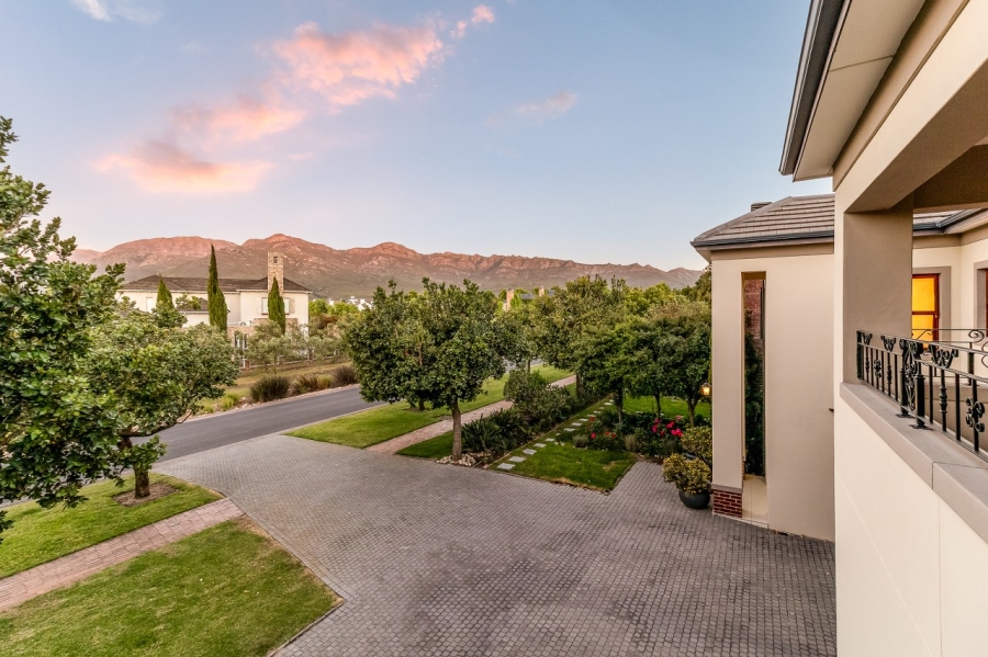 5 Bedroom Property for Sale in Val De Vie Estate Western Cape